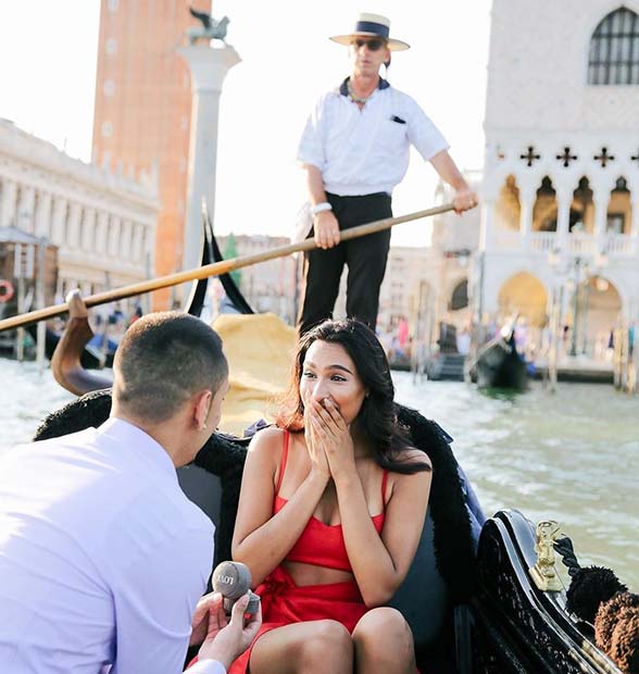 Предложение в Венеции